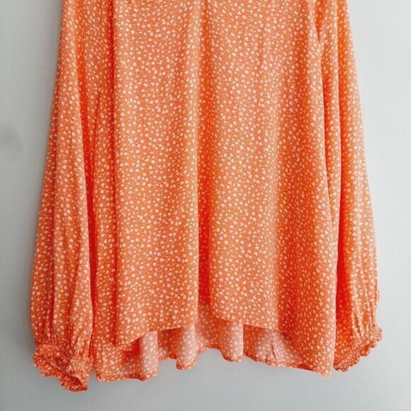 OLD NAVY Long Sleeve Light Flowy Pink Ditsy Floral Blouse Sz XL - Picture 4 of 13